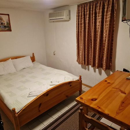 Хотел Механа Воденицата Kurlanovo Luaran gambar